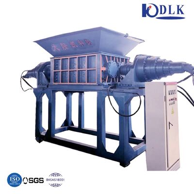 Double Shaft Shredder with Double-Screw Design PLC Control and Hydraulic Power for Plastic Bottle Recycling